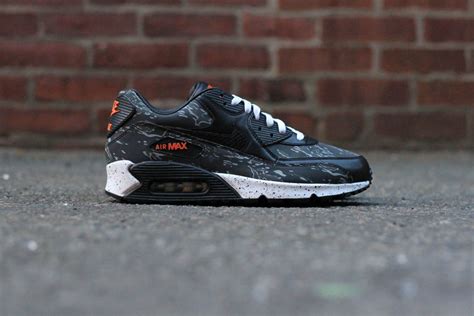 Nike Air Max 90 atmos